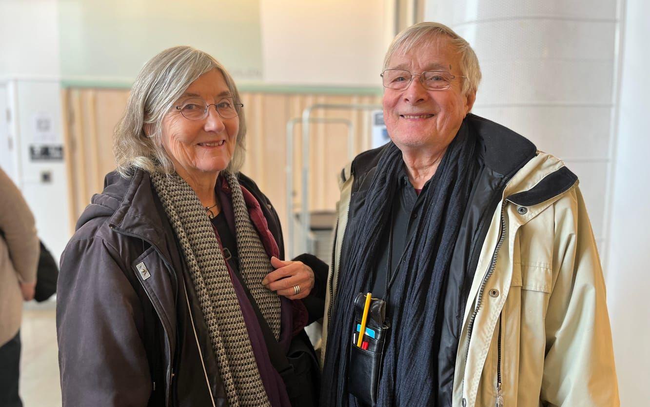 Margareta Granberg och Stefan Jovall kom för att höra konstnärsduon i kulturhuset.