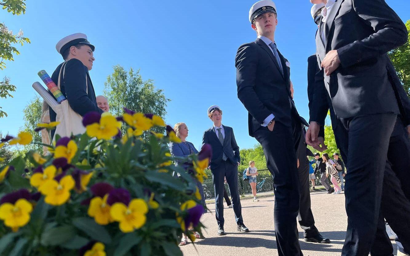 Fridagymnasiets första studentkull.