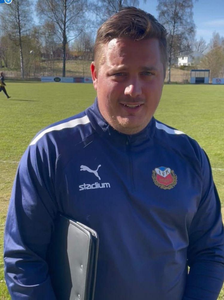 Andreas Johansson, tränare i IFK Hindås.